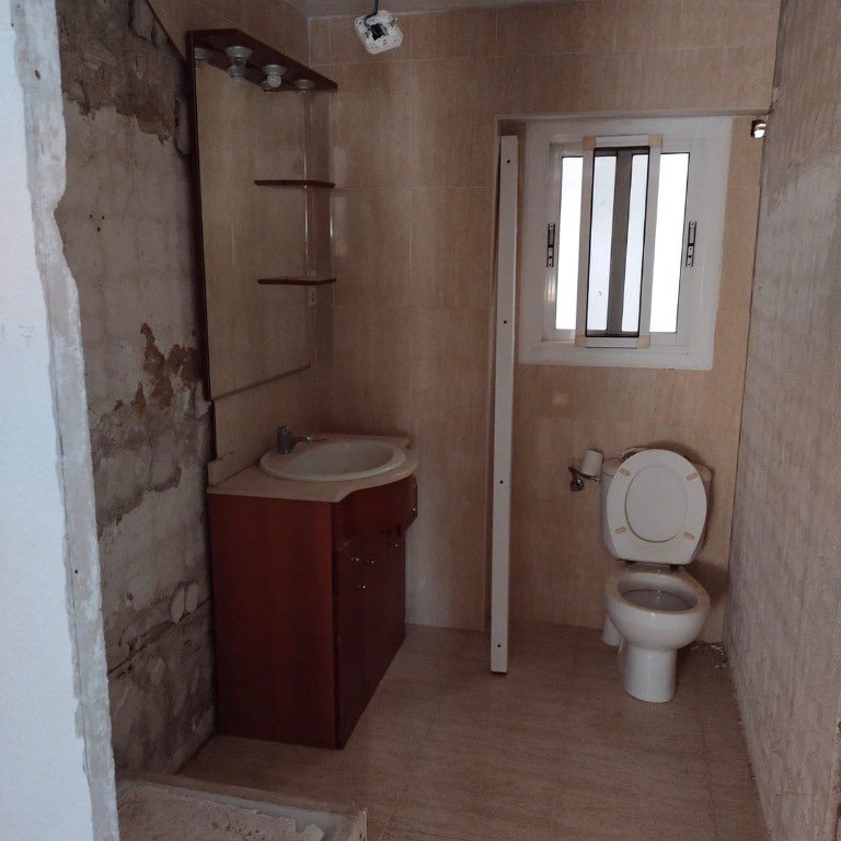 Baño moderno en Tarragona - Antes